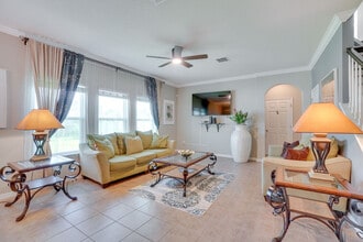 Building Photo - 14822 Fells Ln