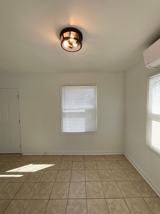 Foto del edificio - ****Rent Special***** 50% off the first rent charge payment. Ask for details!