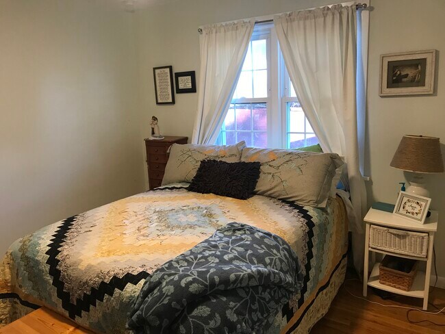 Building Photo - 213 S 100 W