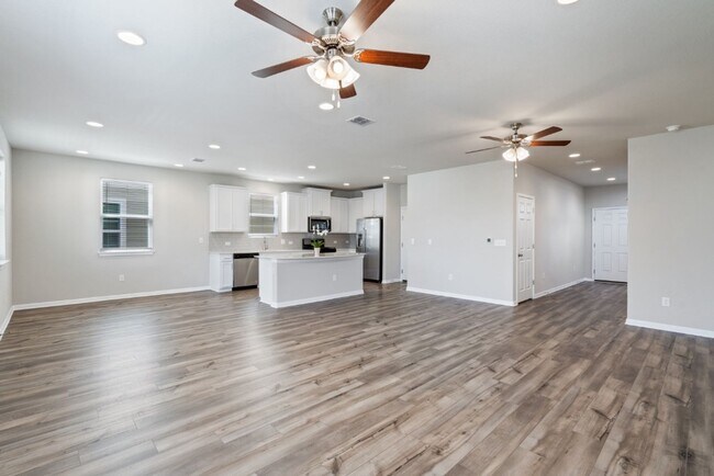 Foto del edificio - 10001 Dawn Pearl Dr #70, Austin, Texas 78748