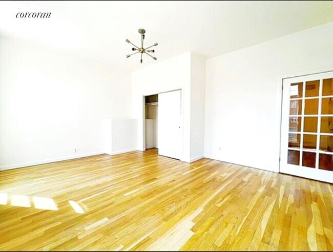 Foto del edificio - 721 Dean St