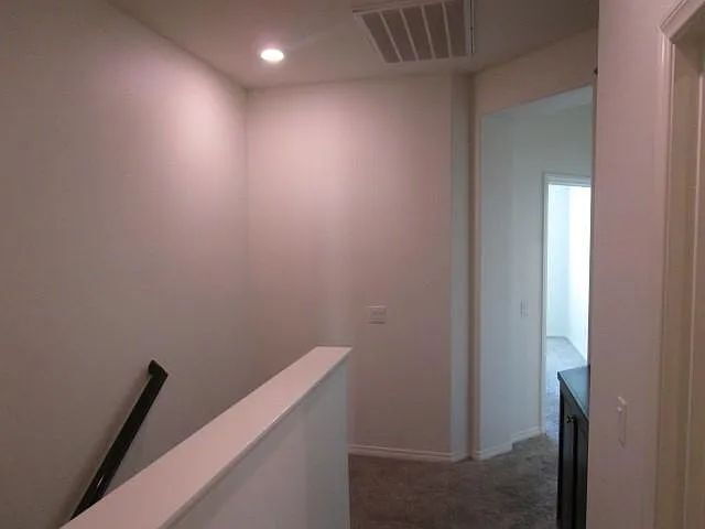 Foto del edificio - Beautiful Valencia Townhome in Desirable West Creek Community
