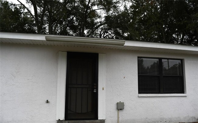 Building Photo - 324 Allamanda Dr