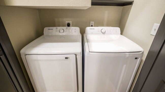 Building Photo - 2953-Fm2920 Farm to Market 2920