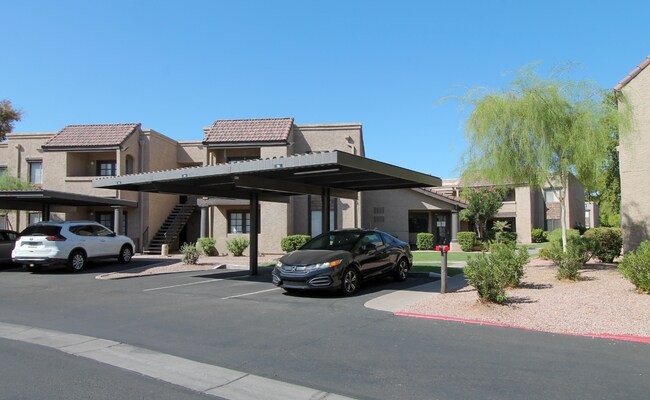 Building Photo - 5995 N 78th St