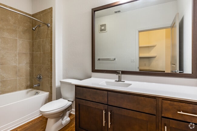 2 BR, 2 BA - 1,140SF - Bell Lake Forest