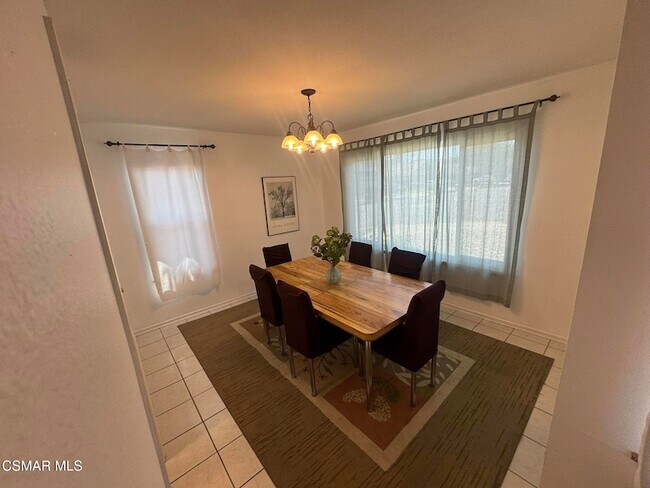 Foto del edificio - 4593 Lubbock Dr