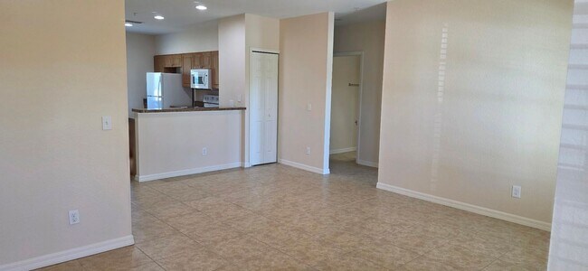 Building Photo - 26172 Explorer Rd