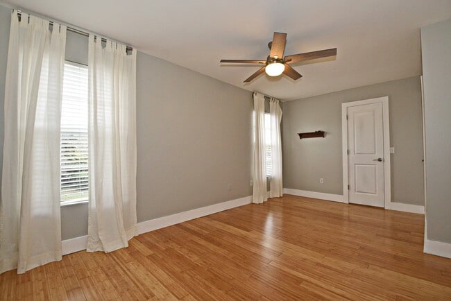 Photo - Colonialtown North 3BR – Prime Mills 50 Location House