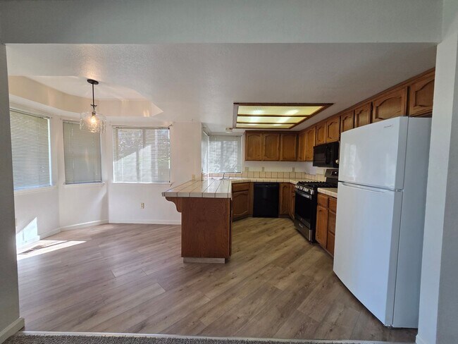 Foto del edificio - 3706 Mt Ashland Ave