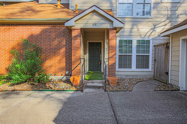 Building Photo - 15 S Avonlea Cir