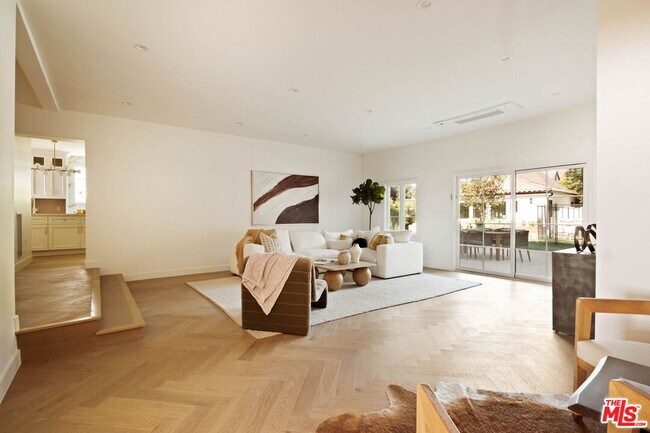 Foto del edificio - 308 S Highland Ave