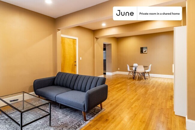 Foto del edificio - Room in Shared 4 bed/2 bath home in Brookline