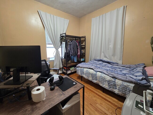 Foto del edificio - 9 Shepherd Ave