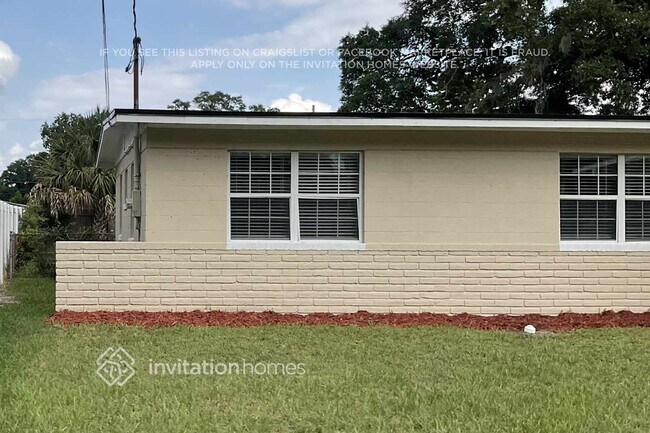 Foto del edificio - 3113 Rogero Rd