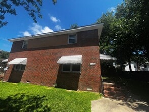 Building Photo - 3626-3628 Bart St