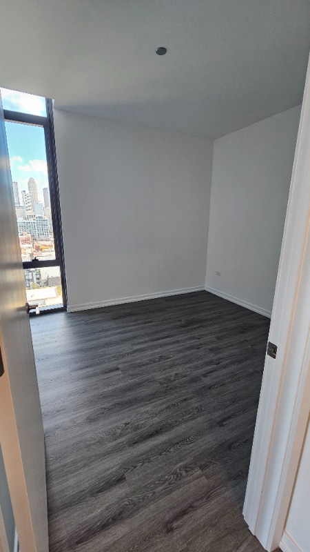 Building Photo - 828 N Cleveland Ave