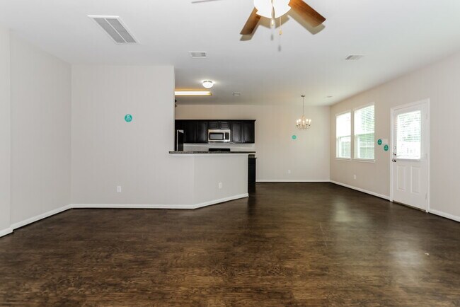 Building Photo - 13042 Rose Landing Dr