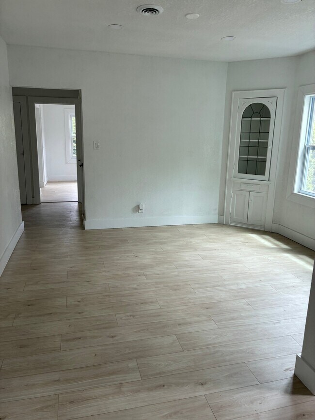 Foto del edificio - 4642 W Scranton Pl