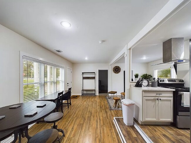 Foto del edificio - 3718 Live Oak St