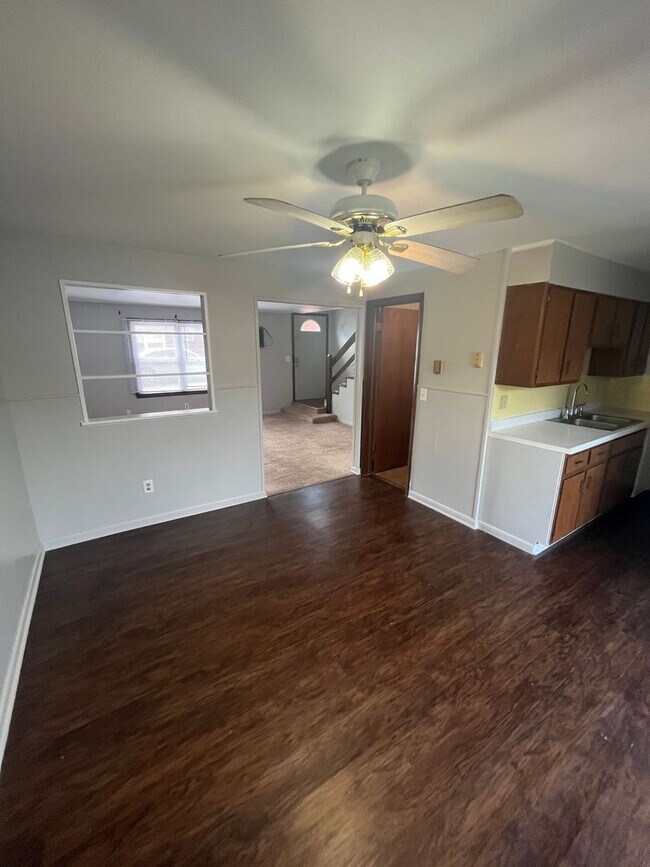 APARTMENTS Apartments in Galveston, IN