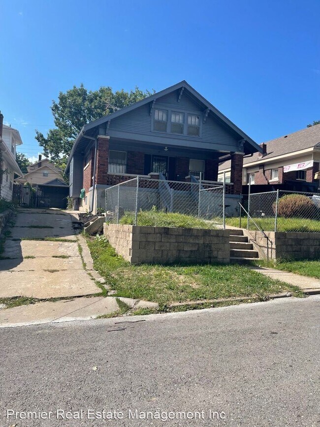 Foto del edificio - 3 br, 1.5 bath House - 2015 Elizabeth Ave
