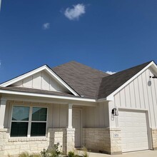 Building Photo - 3011 Wasilla Dr
