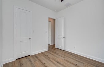 Building Photo - 1248 Rd 5802