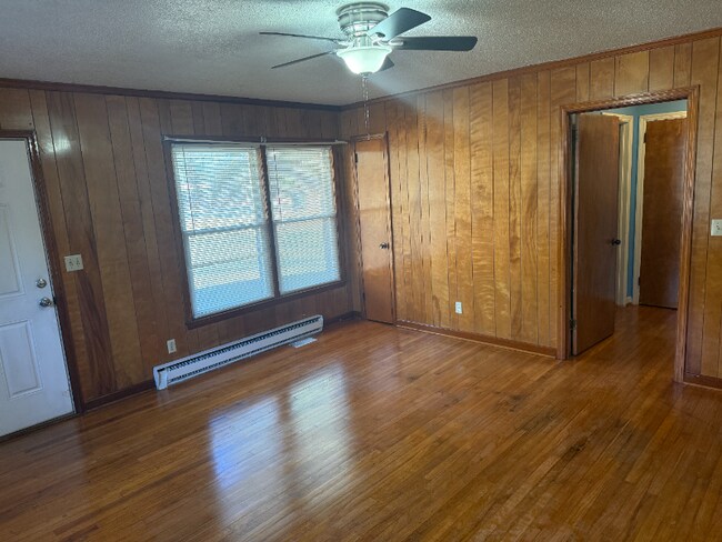 Foto del edificio - 3733 Wakefield Ln