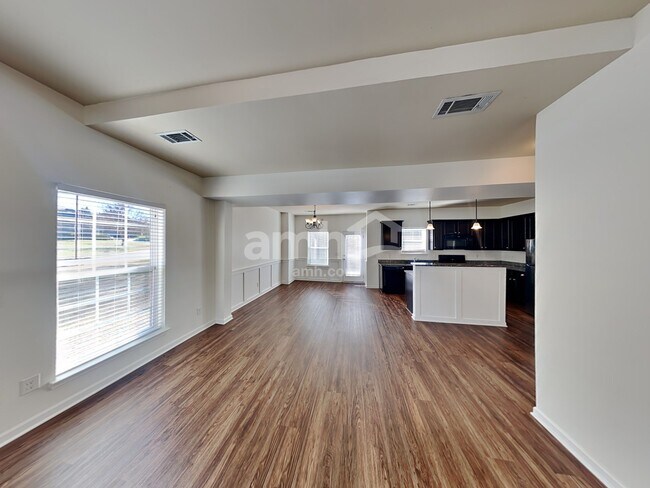 Foto del edificio - 967 Legacy Park Rd