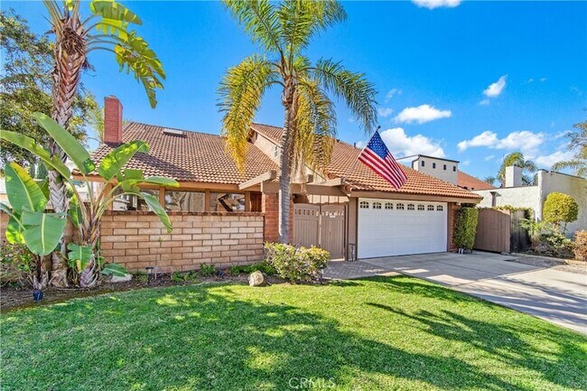 Foto del edificio - 16293 Wayfarer Ln