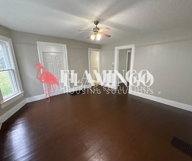 Foto del edificio - 1342 Phillips Ave