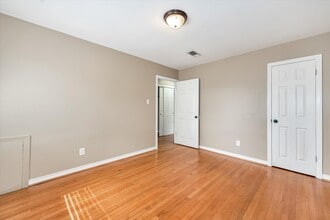 Building Photo - 5321 Pagewood Ln