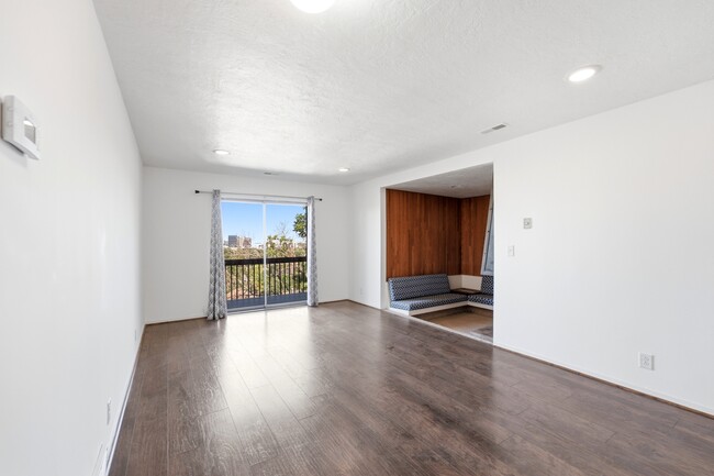 Photo - 250 S Elizabeth St (Salt Lake City, UT) Townhome
