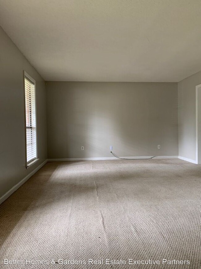 Building Photo - 4 br, 2.5 bath House - 3729 Pinnacle Place