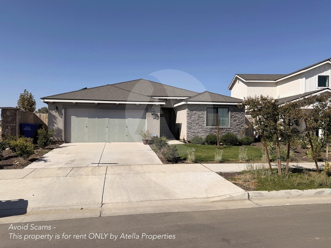 Foto principal - 1613 S. Dinkey Creek Rd