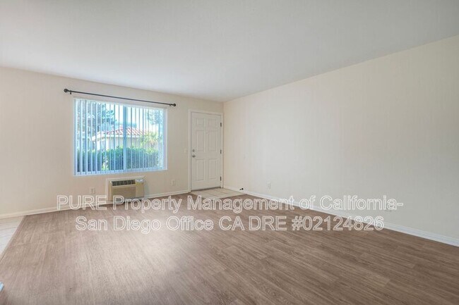 Building Photo - 1240 N Broadway