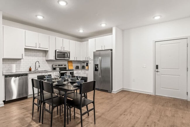 Building Photo - 14532 Star Water Rd