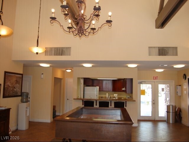 Foto del edificio - 1455 E Katie Ave