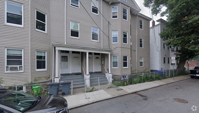 Building Photo - 22 Bynner St