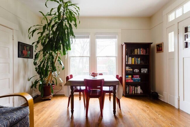 Foto del edificio - 605 Harthan St