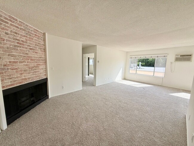 Building Photo - 1750 S Bentley Ave