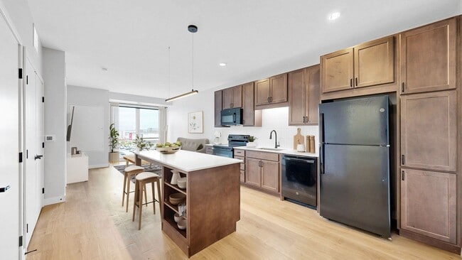 Foto del edificio - The Rosalyn | Affordable Senior 55+ Apartments in Bloomington - NOW OPEN!