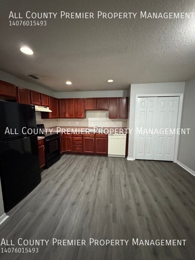 Foto del edificio - 2911 SE 52nd Ave