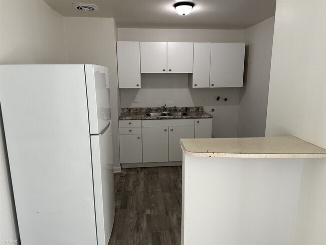 Foto del edificio - 3 br, 1 bath House - 1605 Susan Jane Court