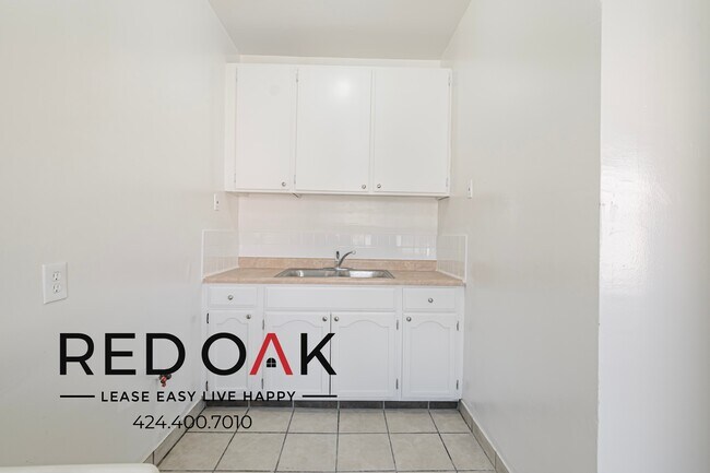 Foto del edificio - 2850 Leeward Ave