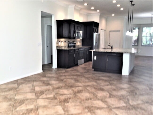 Building Photo - 3219 Alcott Avenue