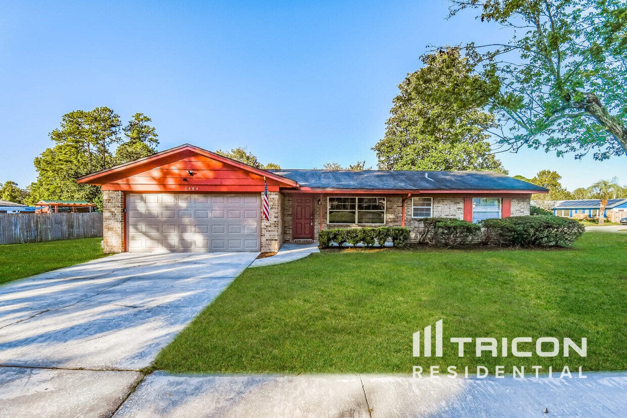 Foto principal - 1484 Bloomingdale Rd