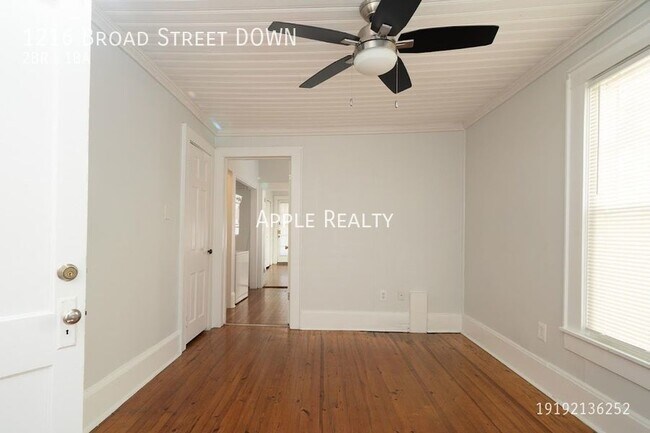 Building Photo - 1216 Broad St Apt. A (Downstairs) - Availa...