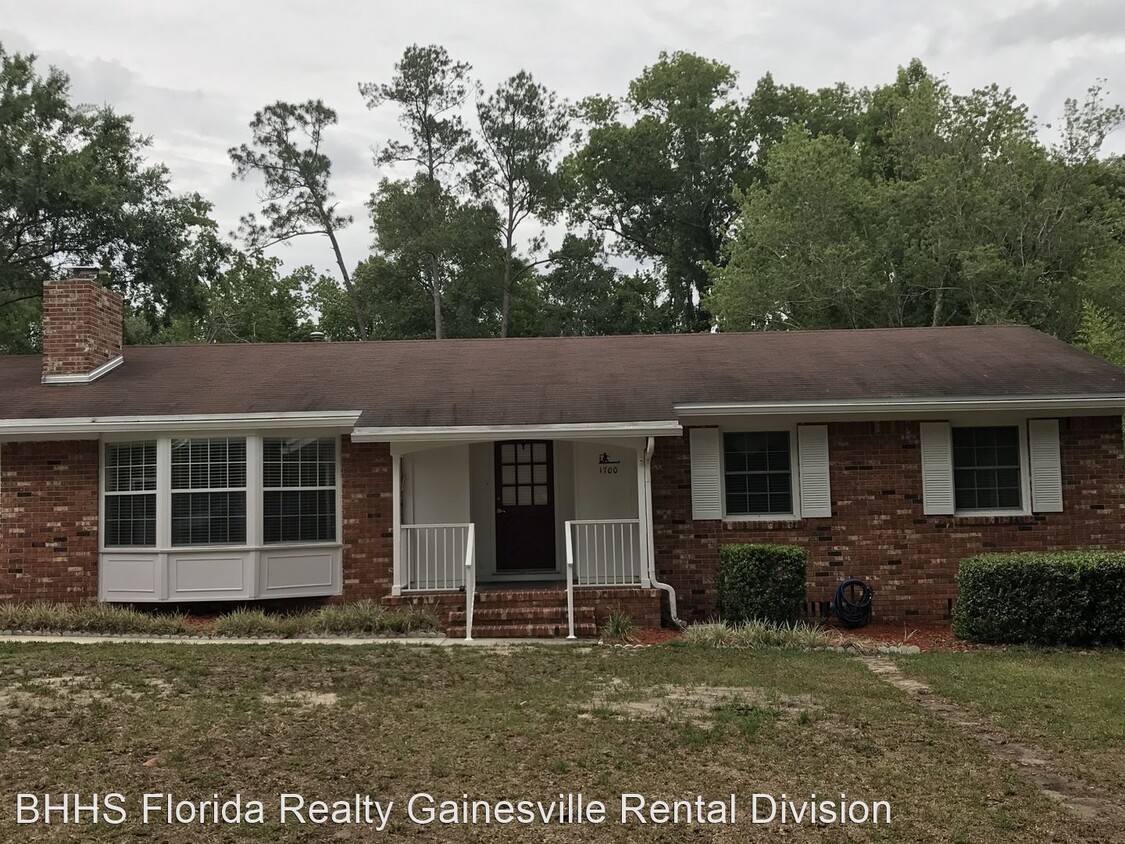Primary Photo - 3 br, 2 bath House - 1700 NW 39th Avenue